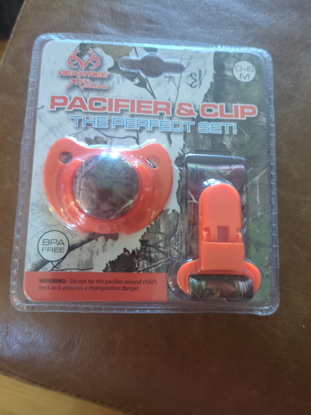 Realtree Orange Pacifier & Clip Set - Picture 3 of 5
